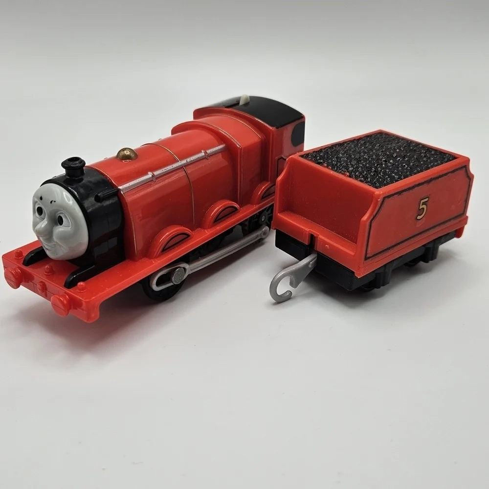 Thomas the Tank & Friends James Train and Tender Trackmaster Motorized TESTED